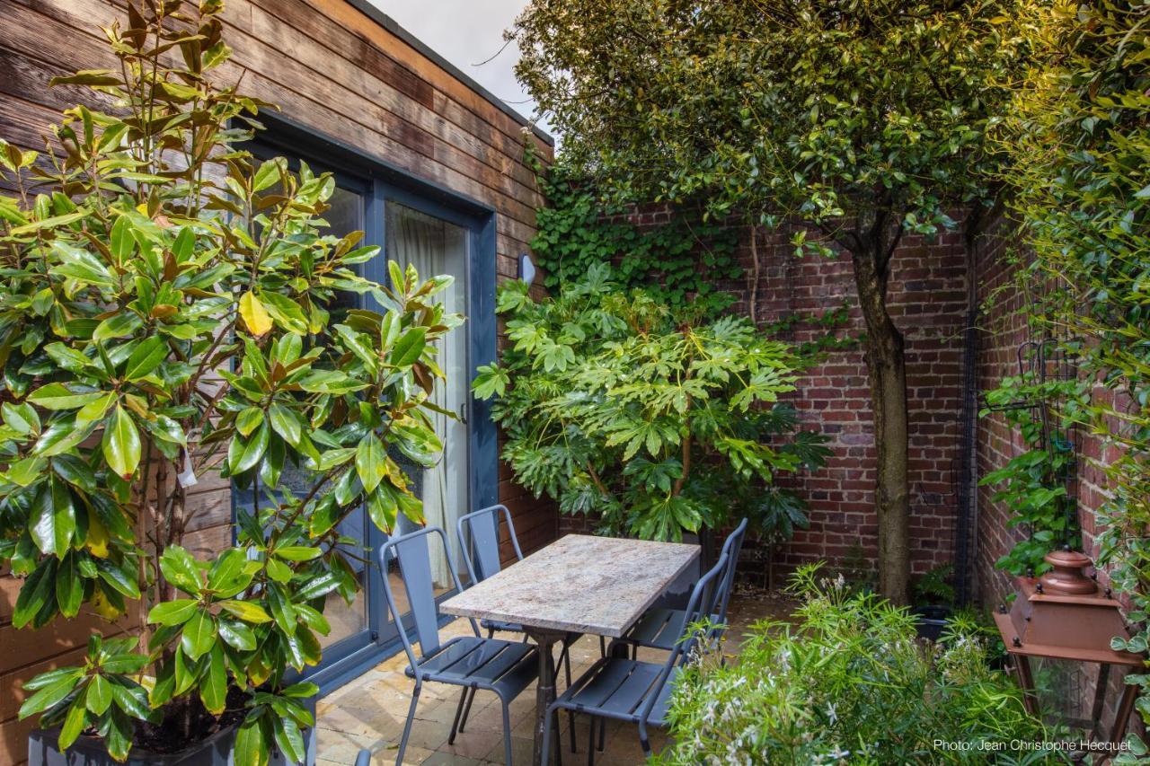Bed and Breakfast Les Patios Lens Exteriér fotografie